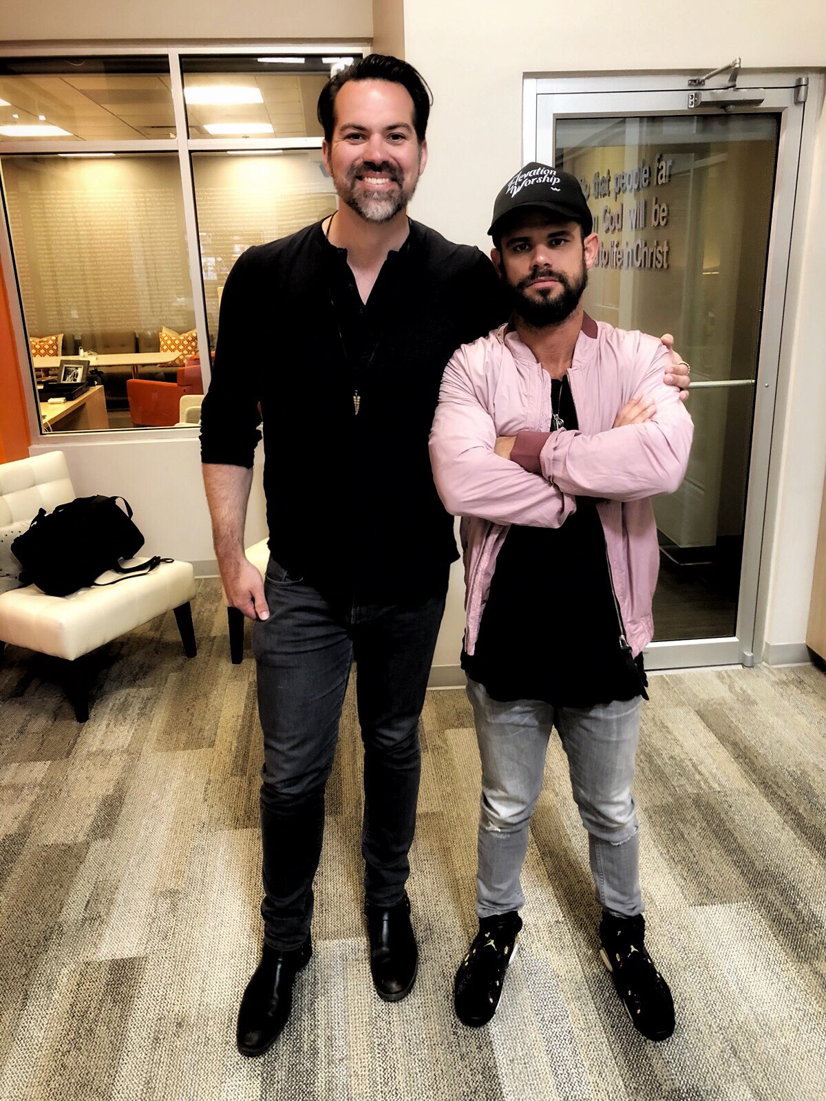 jonathan-martin-on-twitter-i-m-not-as-good-at-looking-hard-evidently-but-the-pic-says-it-all-my-constant-as-friends-go-you-d-do-well-to-have-just-one-like-stevenfurtick-the