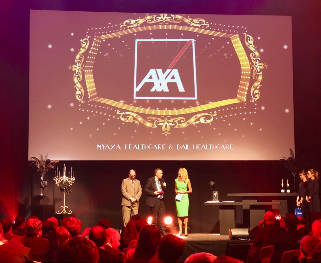 LaurentWinnock's tweet photo. @AXAinBelgium wint 3 prestigieuze #Decavi awards voor beste woonverzekering, digitale innovatie en woonverzekering voor mede-eigenaars / on gagne 3 trophées Decavi pour meilleure assurance habitation, innovation digitale et assurance habitation copropriétaires #ProudtobeAXA https://t.co/paqMsyLgJB
