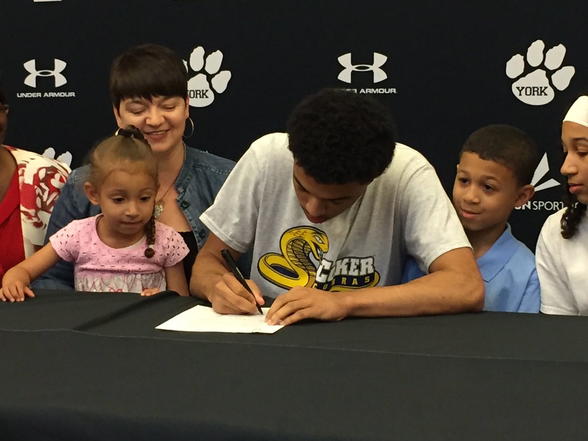 Retiredbbcoach's tweet image. Malcolm Kennedy signing with Coker College today. Coker not only got a fine b-ball player but a better person!  Wish Malcolm nothing but success! @RHHerald_Preps @YorkCougars @CobrasMBB @York1Schools