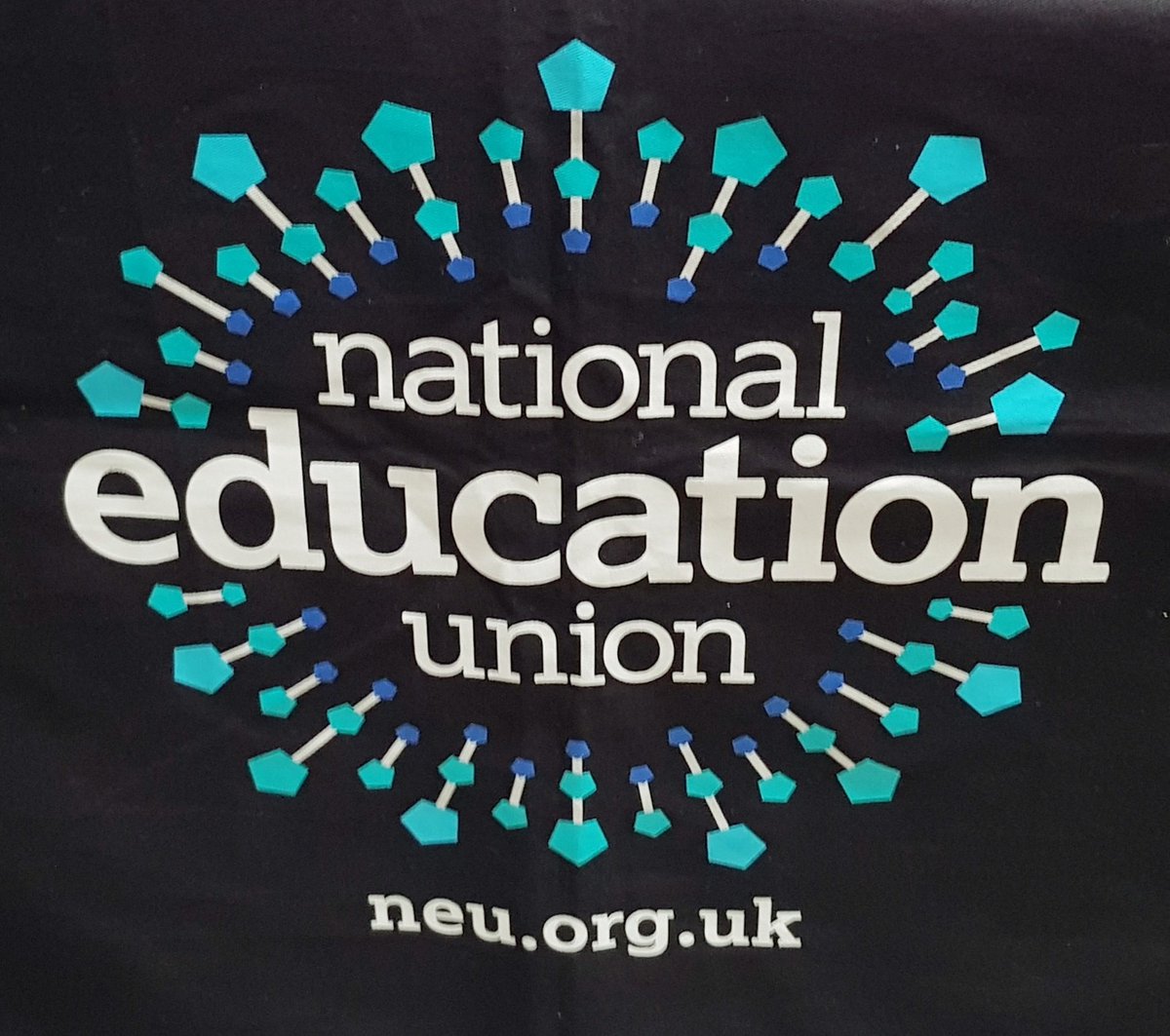 DJD305's tweet photo. From the floor a challenge to West Sussex County Cllr Duncan Crow to take action tomorrow.
Put a motion forward to save Thomas Bennett Community College to buy it out of its PFI.
If you cared about the community you represent you would act tomorrow.
#SchoolCuts
#SaveTBCC https://t.co/6KbLGaeWGh