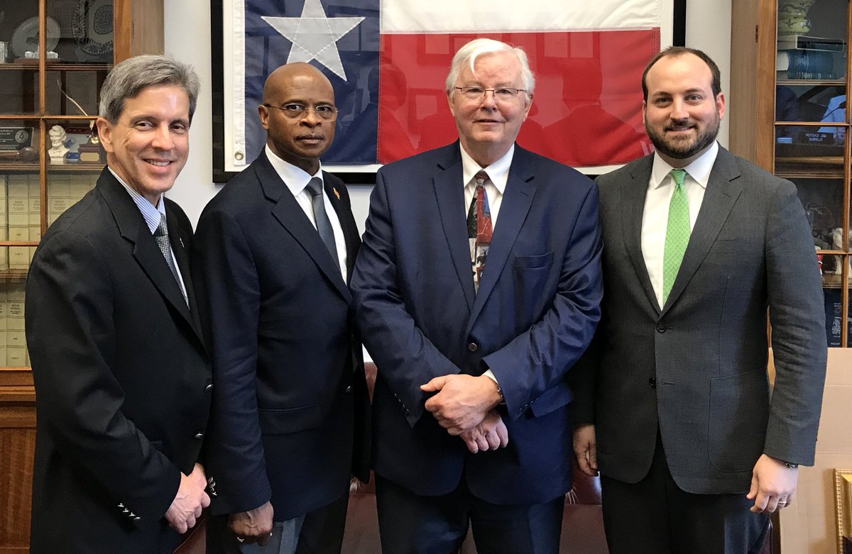 RT AARPTX: .TexasRafael, readerrandle and CC_TX_Federal met with RepJoeBarton to urge him to join the ACT Caucus to show his commitment to family caregivers in his district and across the nation. aarp.org/politics-socie… #AARP2018