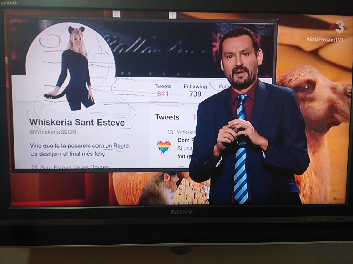 borratxoSEDR's tweet photo. @estapassanttv3 @casabarretstdr  Vostés si que saben #EstàpassantTV3 https://t.co/szljeR8Ced