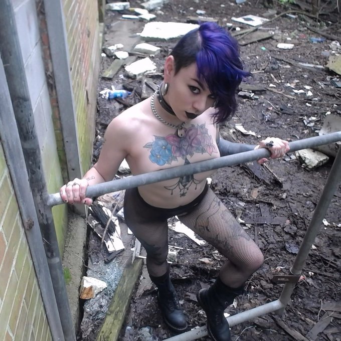 #NewProfilePic https://t.co/JPEO48EQ4z<a href="/tag/newprofilepic"class="tags">#NewProfilePic</a>