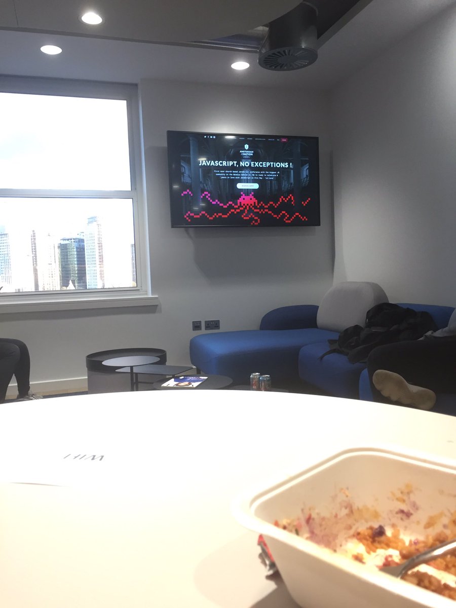 jcdev66's tweet photo. Watching @LNUGorg on a screen from the comfort of @CondeNastTech's booth 😂 https://t.co/B8fQ7UVS3n