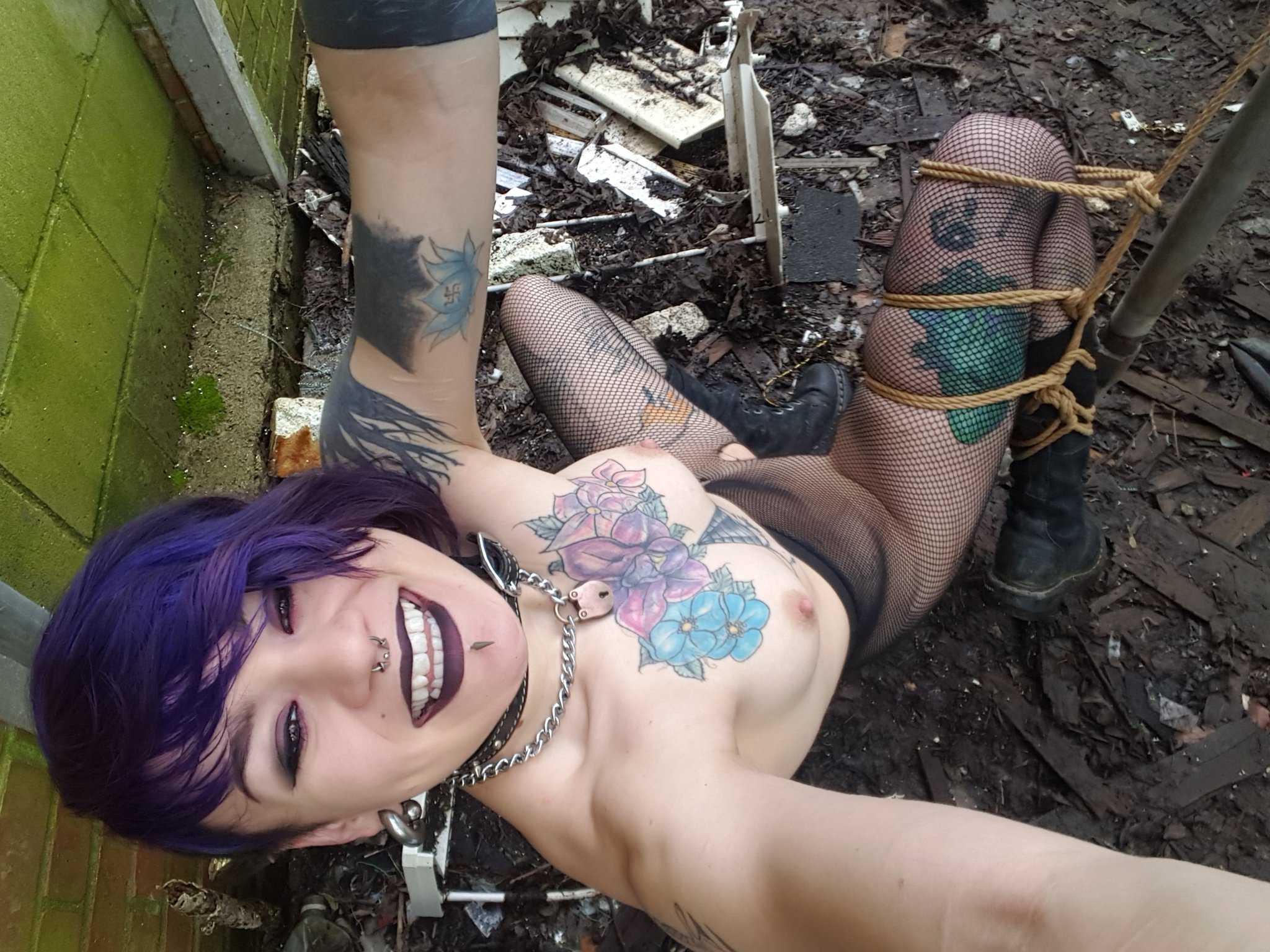 I put myself in a full suspension today and pissed in th mud https://t.co/pn8lIY5SDW