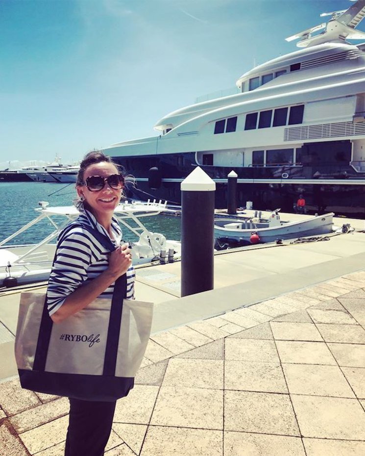 Rybovich's tweet photo. #Repost @tracywheelock: I love people who get excited about yachts! #RyboLife
◅▻◅▻◅▻◅▻◅▻◅▻◅▻◅▻◅▻◅▻◅▻◅▻◅▻
#AmazingWeather #LoveFL #MarinaView #PalmBeaches #SuperYacht #Yachtie #ThePalmBeaches https://t.co/qilMhg1GCE