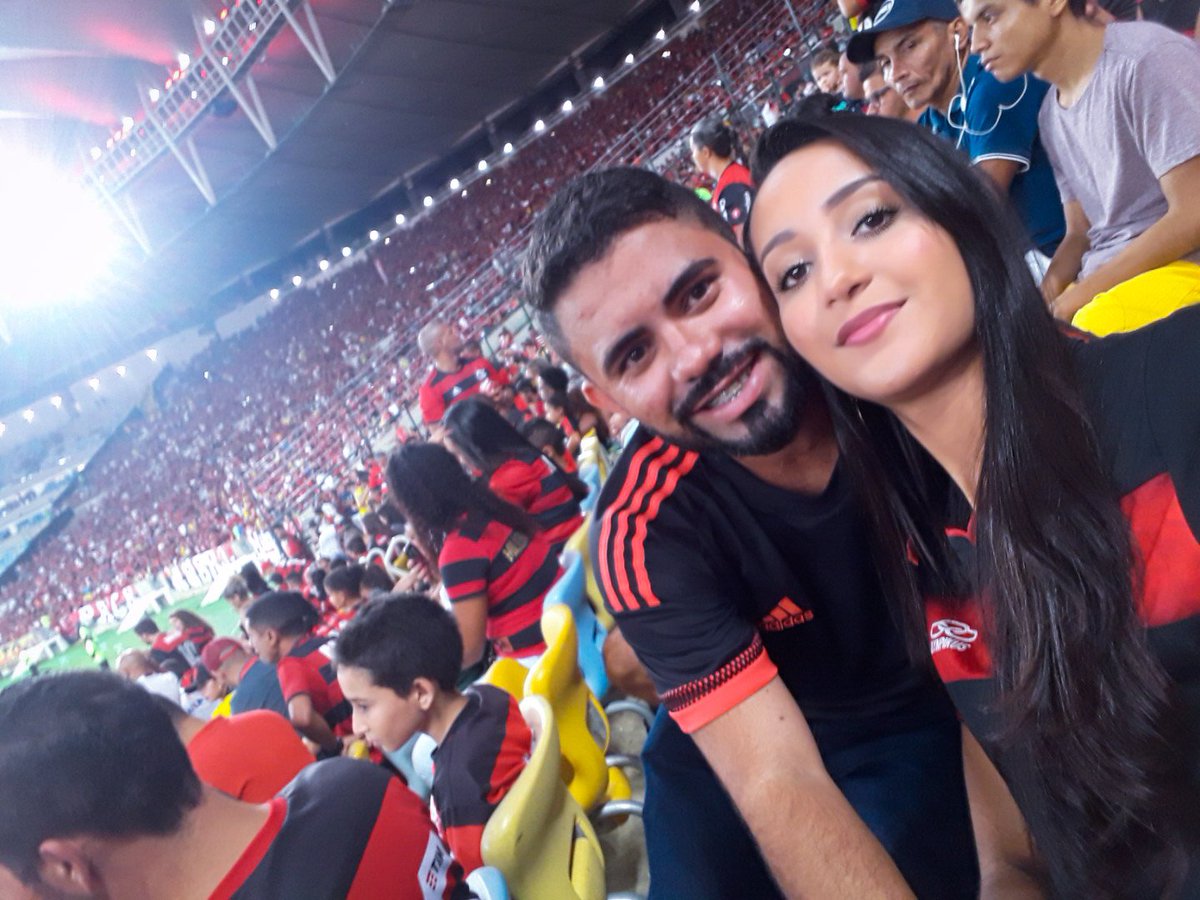 SaahFsc's tweet photo. Hoje tem Flamengo 😍❤ @Reinaldinho2018 amrr ❤ https://t.co/uJGOi0RUAZ