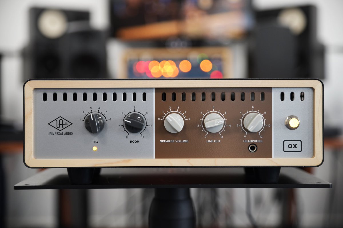 Studiocare's tweet photo. Universal Audio OX is an #amp box that allows you to play or #record your #tube #amp settings though it allowing you to boost the #volume but still keep the desired #tone setting you have applied.
#ampbox #musicians #live #performances #tonal #tube #noise
https://t.co/1Vsq1XZHdf https://t.co/NlbElbKaQn