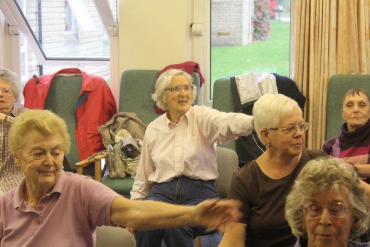 flashfitapp's tweet photo. Caloriebee: Here are senior exercise ideas for activitiy directors. Another idea: get your residents and classes moving with the fun, easy-to-use #Flashfit app. #boomers #seniors #fitness #jointhemob
https://t.co/14tjofluni https://t.co/4WkEFpF1KG