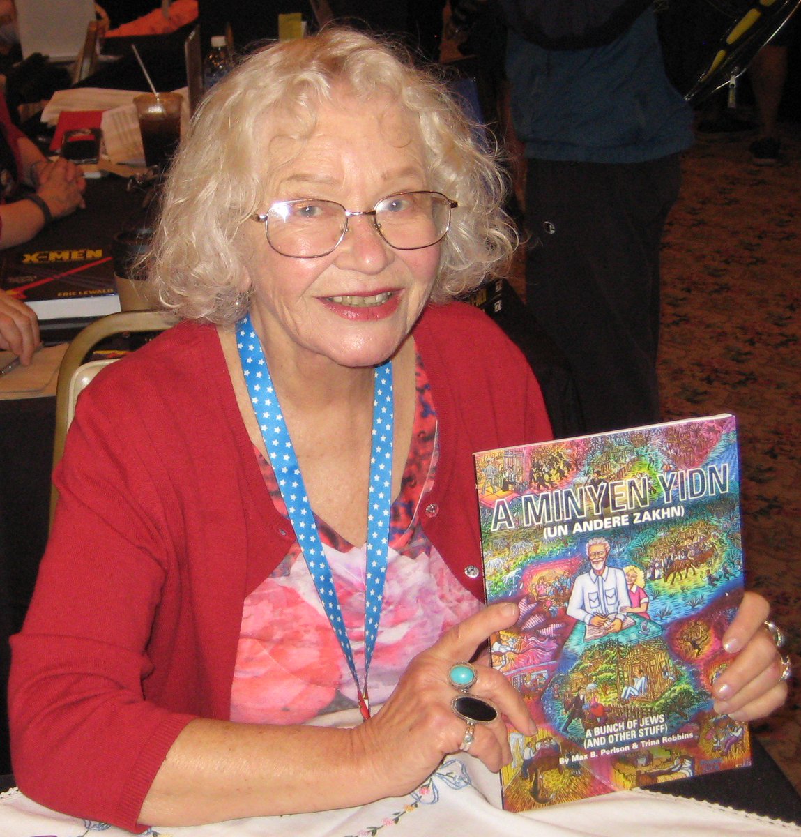 JamieGardner's tweet photo. #sdcomicfest #sandiegocomicfest #sdcomicfest2018 #TrinaRobbins at #SanDiegoComicFest2018 https://t.co/UFaB6hI1io https://t.co/snUZkaUatE
