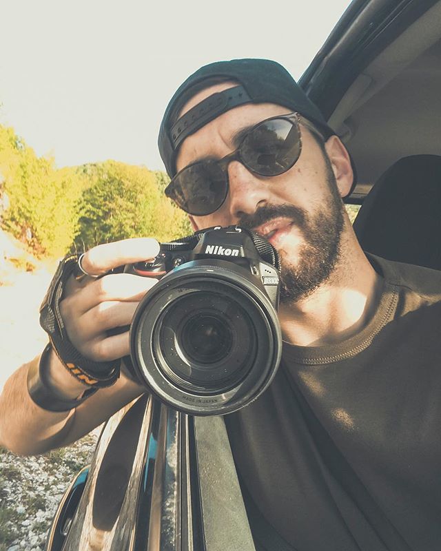 antoniorenzetti's tweet photo. Put passion in everything you do 📷🧔🏻
.
.
.
#Me #MySelf #Selfie #Nikon #NikonD3300 #iPhoneSelfie #Photography #Passion #Photo #ThatsMe #OnBoard #Adventure #OnTheRoad #Go #Hobby #Camera #CameraNikon #iPhone7Plus #iPhone7PlusPhotography https://t.co/2GD3QKQv5m https://t.co/4BQHMmYMNo