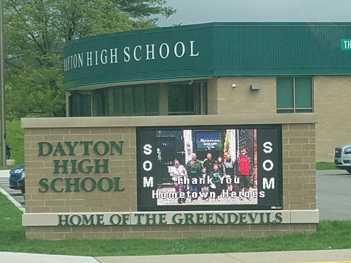 EarnandLearncom's tweet photo. Promoting great career opportunities at #DaytonKYhifhschool https://t.co/yy9srifvvC