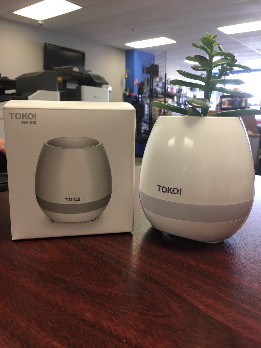 BSE_store's tweet photo. 💙 NEWEST ARRIVAL 💙  
• Smart Music Flower-pots! 
•Bluetooth • Colourful Light • 360 Sound • Long time play • Bass! 
Only $39.95! Come and get yours today💙🌻🌳 https://t.co/zMOMhJtg1T