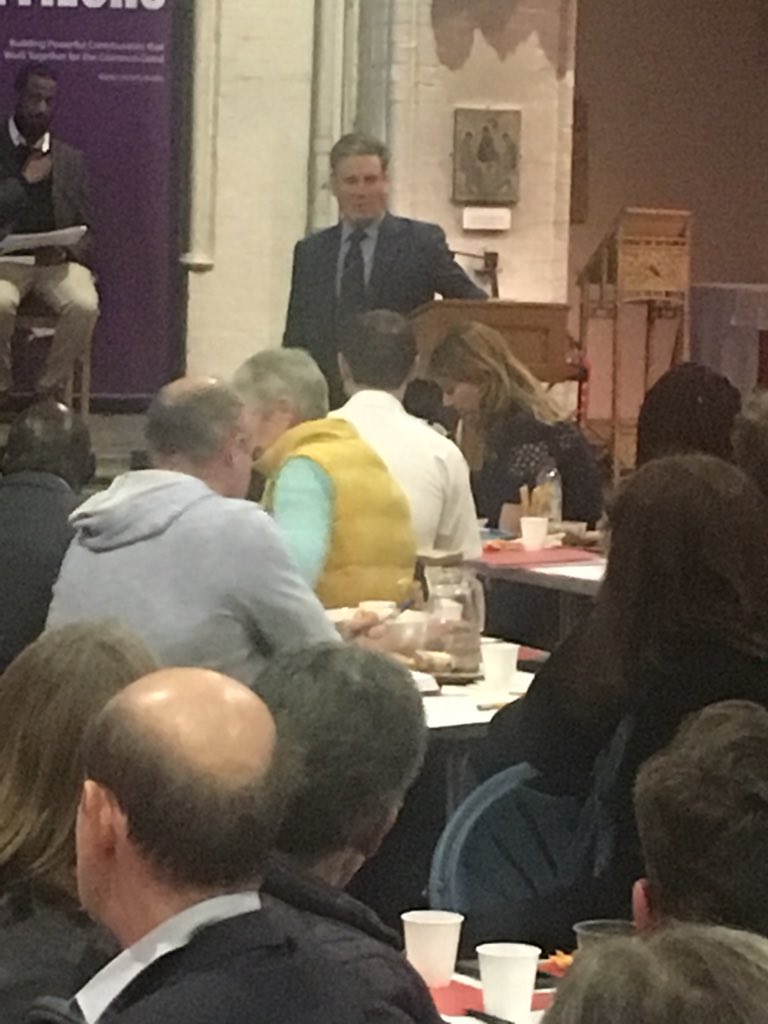 NeilJamesonUK's tweet photo. Now local MP’s commit to work with @CitizensUK in Camden and Islington @Keir_Starmer @TulipSiddiq . Thanks for attending #ElectionAssembly @HughMurdoch & support for #CrossBoroughSafetyComm https://t.co/M1UG4jTUdQ