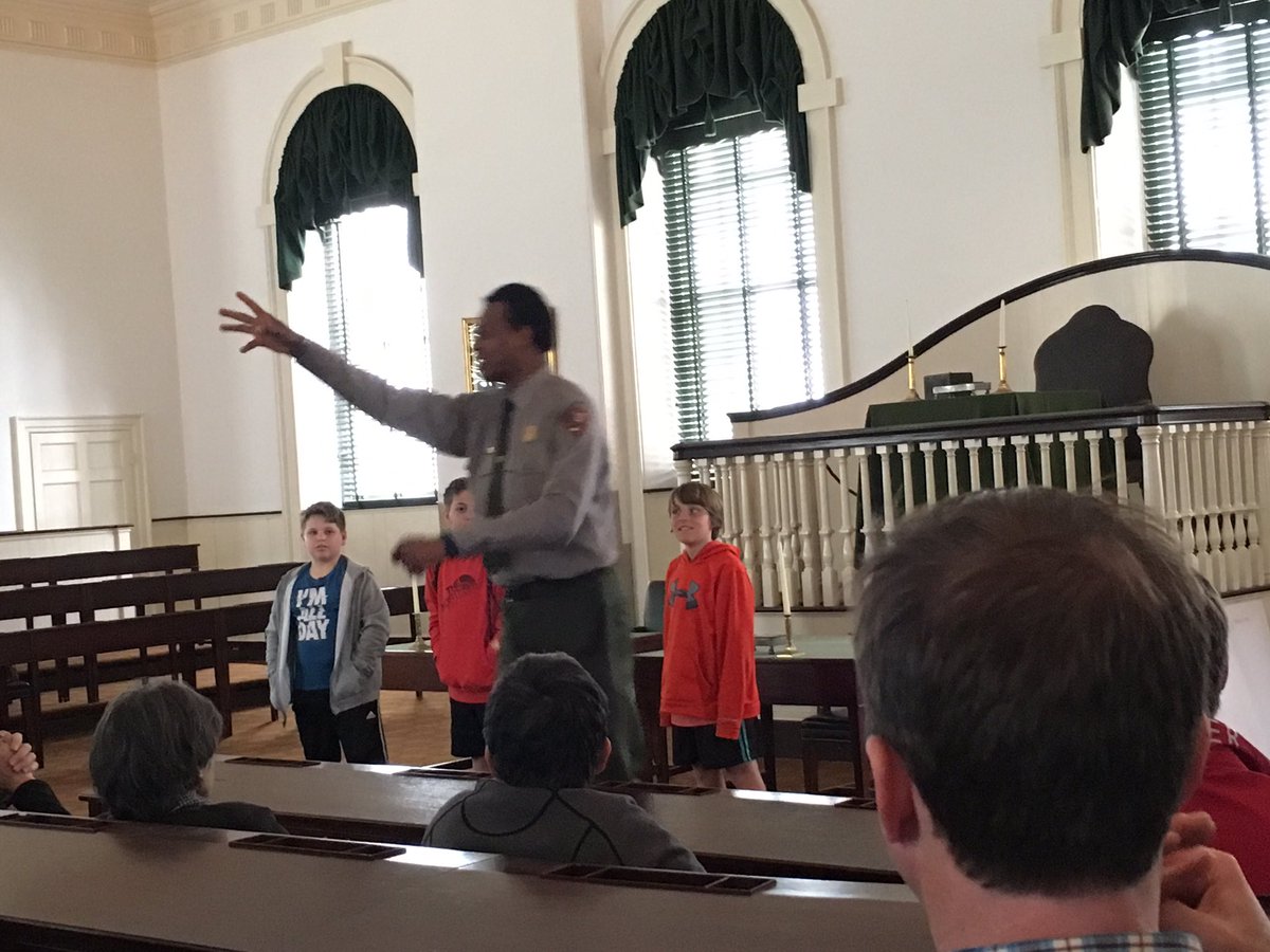 Adria Gold tweet media