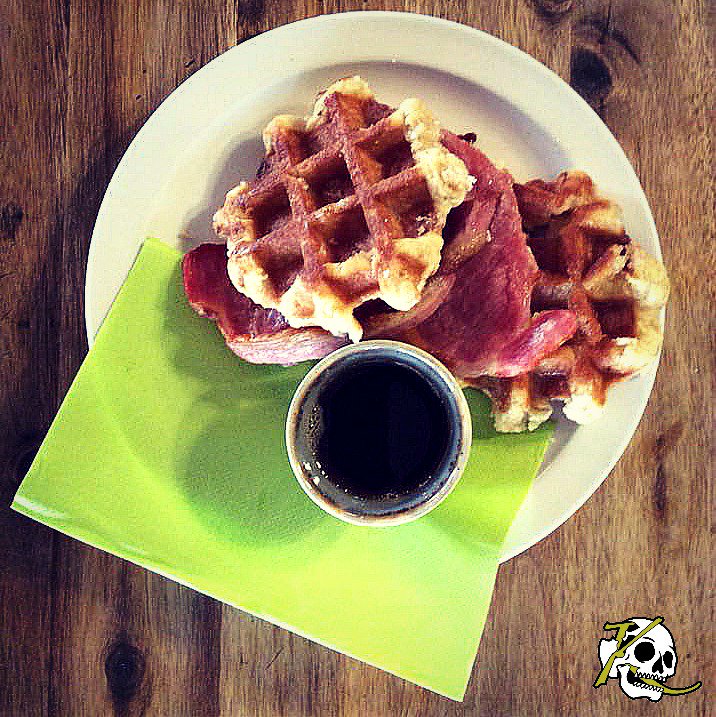 kitschcoffee's tweet photo. Yummy Yummy in my Tummy!!
New edition to the breakfast menu 😍
#waffles #bacon #newtothemenu #yummy #cafeculture #coffee #ebley #ebleywharf #coffeestop #thewharf #stroud #stroudcanal #cafeculture #cake #pastries #latte #cappuccino #coffecup #theperfectcoffee https://t.co/XbTlRib6rp