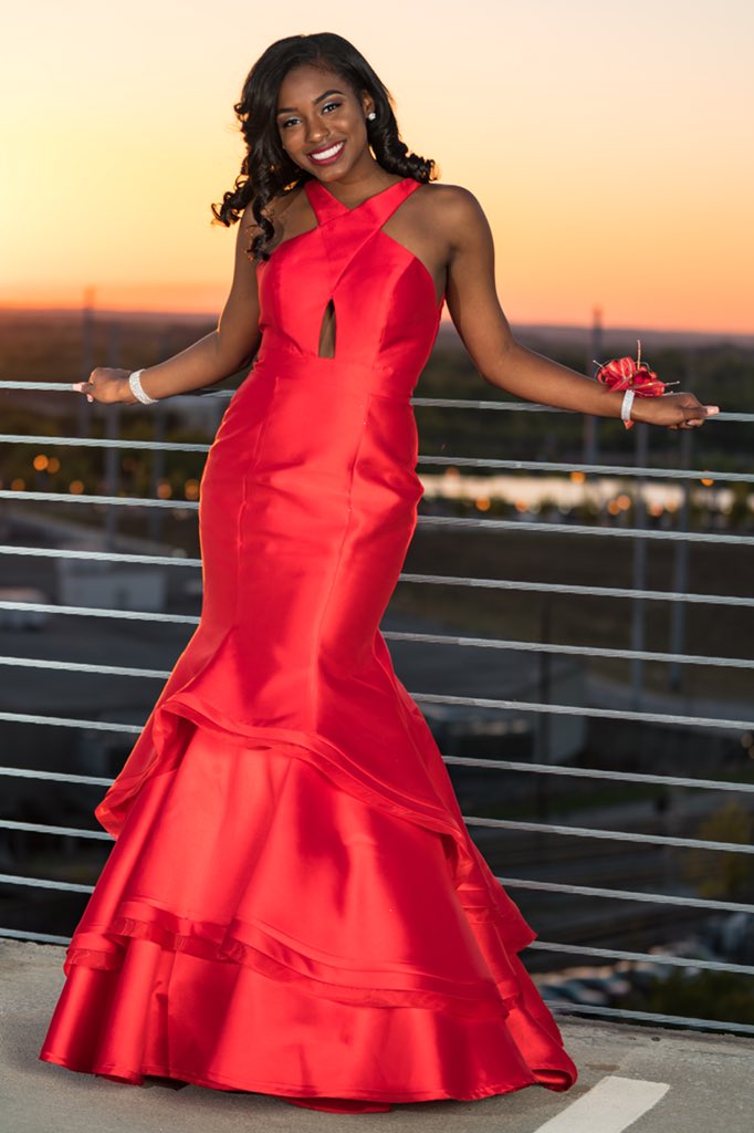 saychphotos's tweet photo. @nia_louisee and @_kingnas3 turned up the #heat for the #lastdance! #firehot #sunset #classy #beautiful
===
#prom2018 #deepseadrip #atlanta #bridgeunderwater #prom #atlantateen #atlprom #seathedrip #queensofprom @queensofprom #promszn https://t.co/eh8HvbxxwI