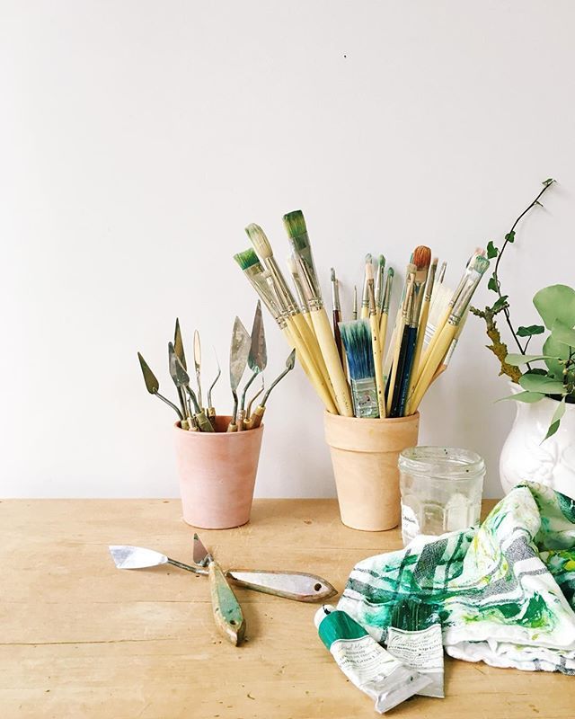 SueRap_Art's tweet photo. I have started a new hashtag gallery ๐๐ผ Will you join me? Itโs called #stylingmycreativity and I would love you to share your posts there. So, if you love to โcurateโ and โstyleโ your creative process, create beautiful flatlays, or simply faff with fโฆ https://t.co/GkAFW2LRfD https://t.co/JgPgwLZahZ