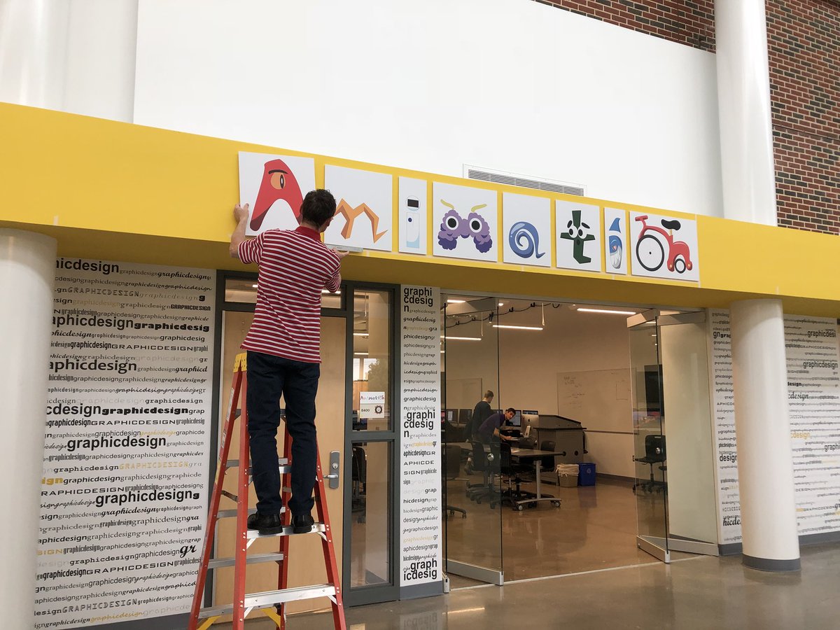 KCALclinic's tweet photo. Mr. Patrick working hard! @KCALAnimation @KCAL_KISD @KCALGraphics https://t.co/xNOq2EnYqI