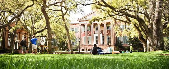 CofCalumni's tweet photo. Looking for a new position or great new employees? Join the CofC Alumni Group on LinkedIn and network with 10,000 classmates! Open only to @CofC alumni, students, faculty + staff; #TheCollege must be mentioned in your LinkedIn profile: https://t.co/rZxXzZBKP8 #CofCMeansBusiness https://t.co/QH2ASWpuFg