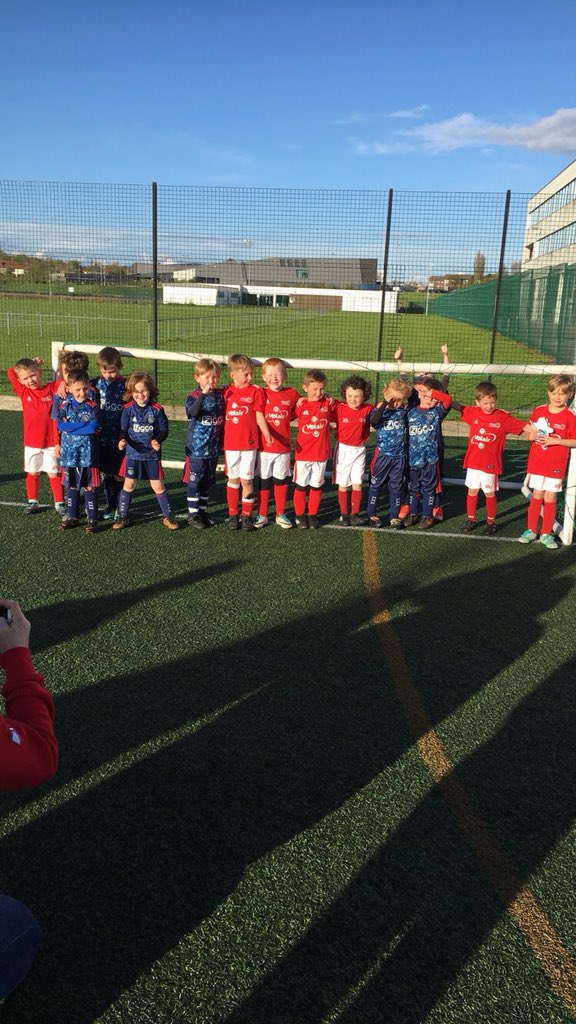 ASC_U6's tweet photo. Thanks to @AintreeAjax for coming down tonight. Great football from both teams ⚽️👍🏼 https://t.co/eBnE0LHY1t