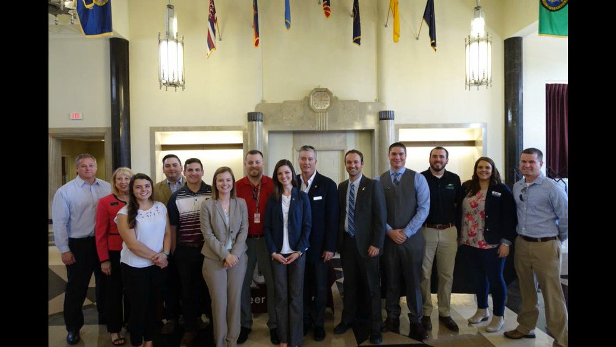 BGAirport's tweet photo. We were proud to participate in EKU Aviation's Career Day. It was great to see so many familiar faces that have interned or worked at Blue Grass Airport in the past! https://t.co/lrSF4fRzFo