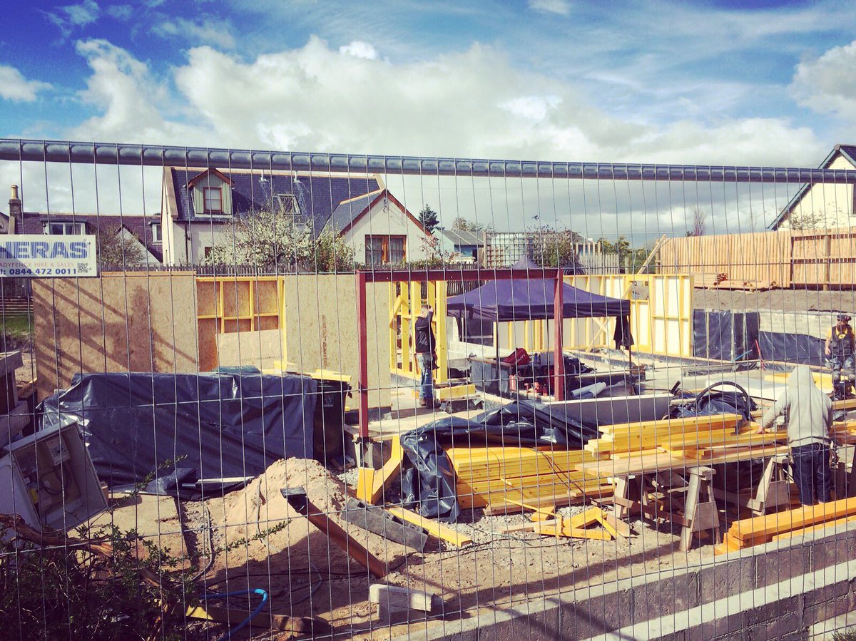 DS_Arch's tweet photo. Timber kit panels now going up this week at Findhorn, so exciting after taking 6 months to get out of the ground #viewthroughthefence #findhorn #newbuild #timberkit #architecture https://t.co/s9TSI5g5Wv
