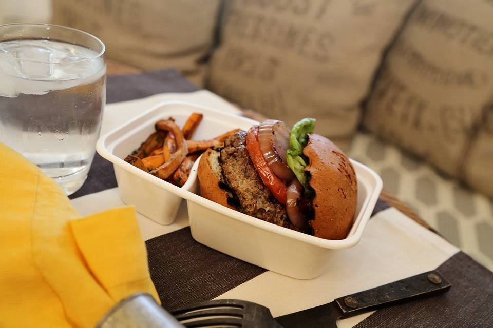 TommiTrudeau's tweet photo. The #Sunfare Kobe Burger is hands down, the best burger I ever ate! Made with 100% free-range Kobe Beef it's the real deal and absolutely delicious! I heat mine in a hot pan with a slice of red onion to allow everything to caramelize.  #delicious #deliciousfood #Yummy #yummyfood https://t.co/VZHcWCQZxM
