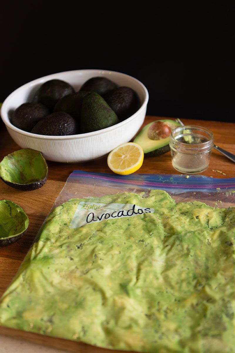 CA_Avocados's tweet photo. Here’s a little secret: You can have California Avocados even when they’re out of season by freezing them. #WednesdayWisdom https://t.co/s3EQ2xq1sm https://t.co/BgowkejsYI