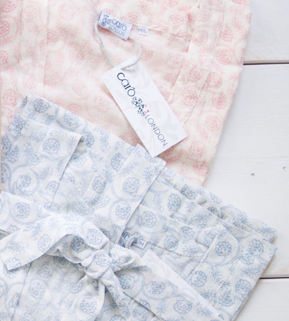 K I M O N O S | We love our #kimonos, not only are they limited edition, they come in either a teal blue or dusky pink raspberry print and are perfect for that wedding morning, your bridesmaids and your honeymoon too.  bit.ly/2HTeDRv

#weddinghour #weddingwednesday