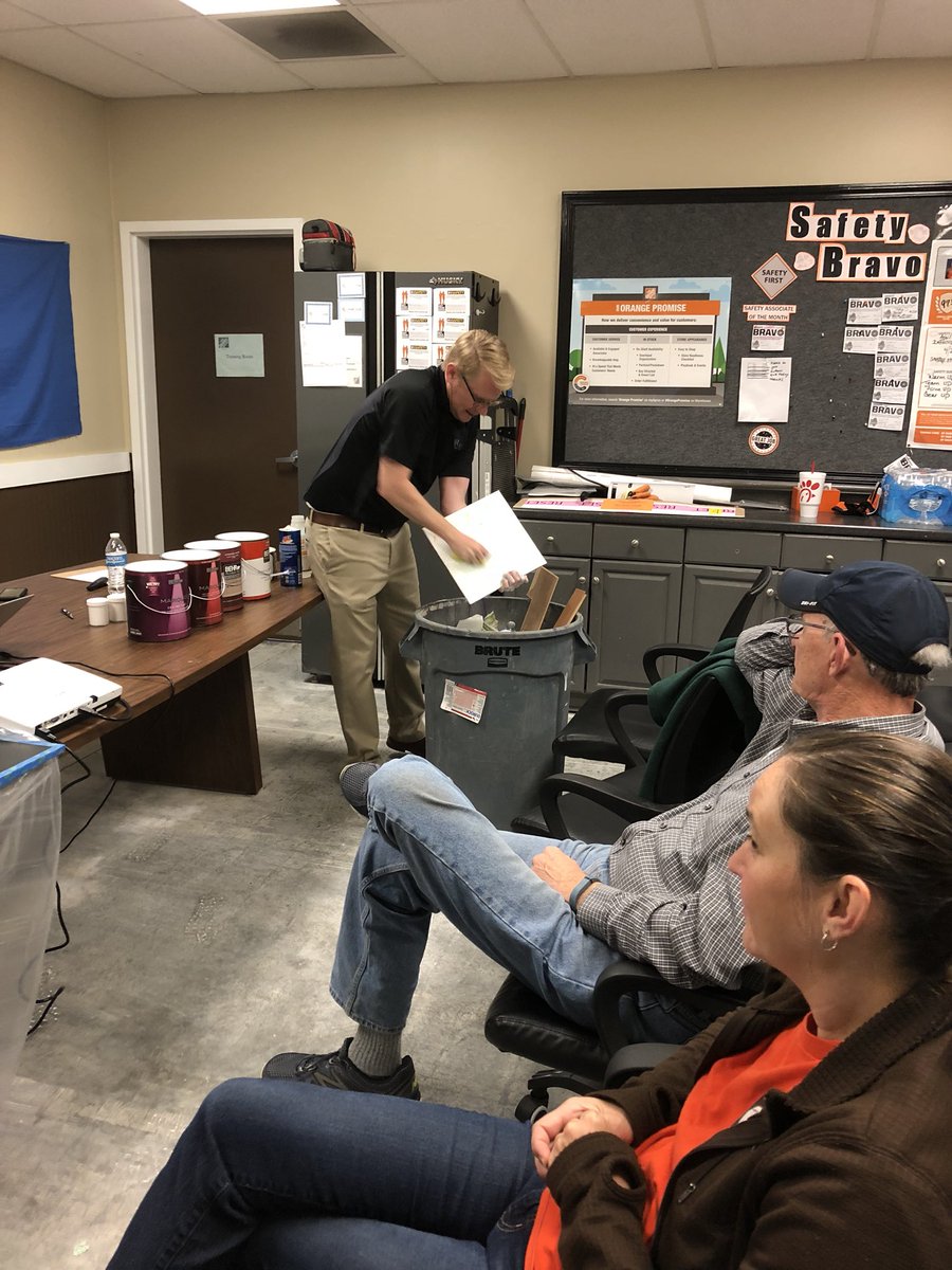 BEHR National Trainer Edward Page taking Charge during Regional Paint Training in Greenville, SC. <a href="/chrisabdella/">Chris Abdella</a> <a href="/BobbyBoaenTHD/">Bobby Boaen</a> <a href="/RRomClt/">Richard Romine</a> #BehrPaintTrainingClass