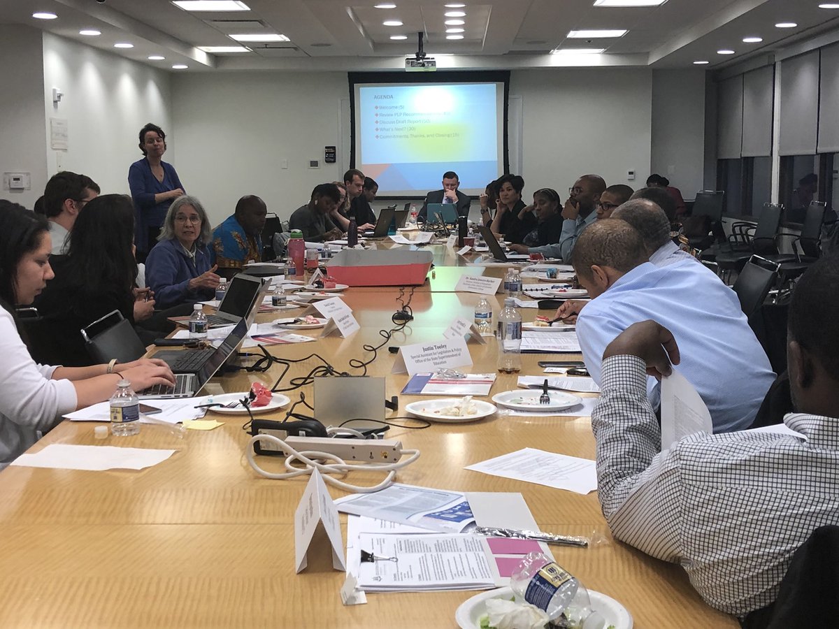 MarkusSBOE's tweet photo. The @DCSBOE assembled such a representative group of stakeholders to take on #DCGradReqs over the last 8 months. Proud of the work & ready to engage our colleagues & DC families!
Many thanks to the Task Force for your hard work & to @LWilsonPhelan for your vision & stewardship! https://t.co/YzCXG6WlPk