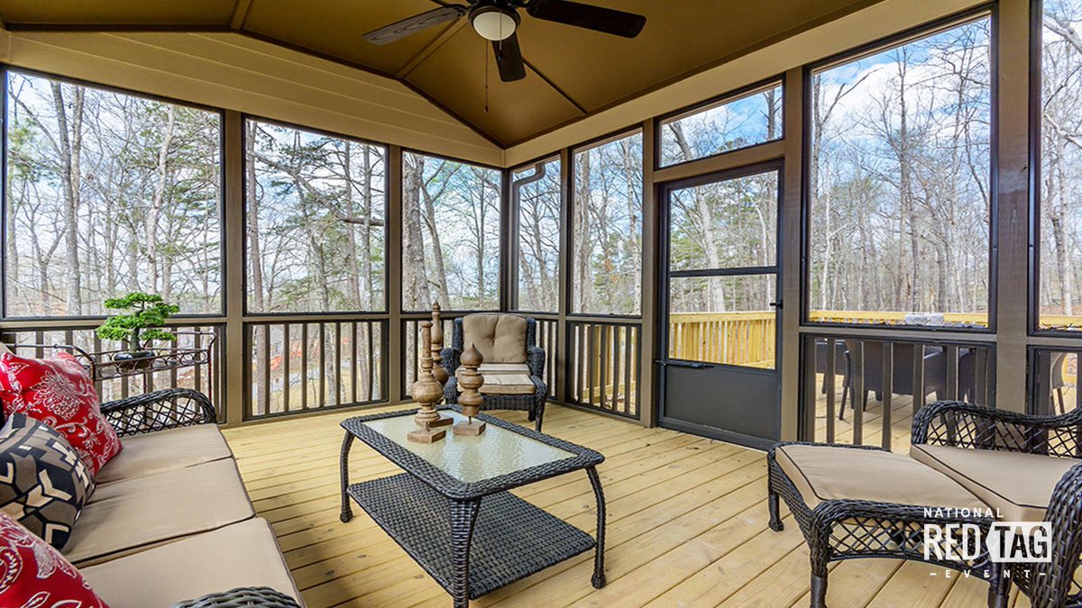 DRHorton's tweet photo. Ah, spring! It's easy to see why this porch will soon be your #favorite seasonal escape. ☀️Find yours during #DRHRedTagEvent https://t.co/Aj7eMiwVA8 https://t.co/WiXF2rSOgl