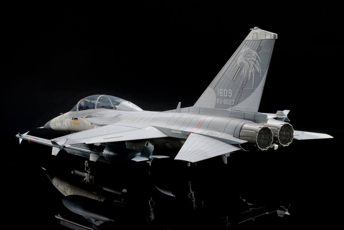 hobbysearch_mm's tweet photo. 【6月上旬予約】
1/48 F-CK-1D 防衛戦闘機 経国号 〈複座型〉 (AFVクラブ)
予約開始です！→ https://t.co/9laoGavj4U
#プラモデル #ROCAF #Chingkuo #Plasticmodel #Scalemodel #Plastickits https://t.co/X27YgRynaT