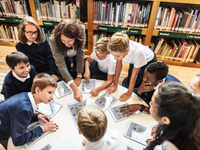 edwebnet's tweet photo. Join @mluhtala now! Transforming Learning with Digital Content @MACKIN_Talk #tlchat #edWebinar https://t.co/qTWdtrHtwL https://t.co/e45QzCB2Yg