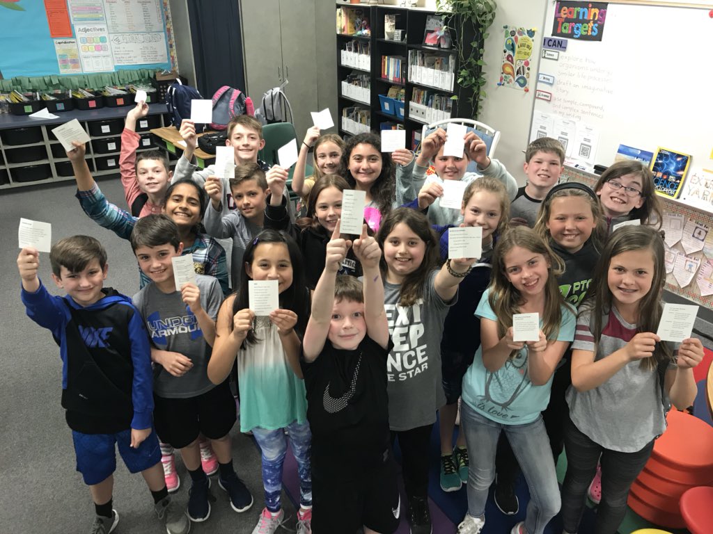 KCooksClass's tweet photo. So much fun today sharing our pocket poems. #pocketpoem @snyder_kelli @Bledsoe_Elem https://t.co/smhq4UYaSp