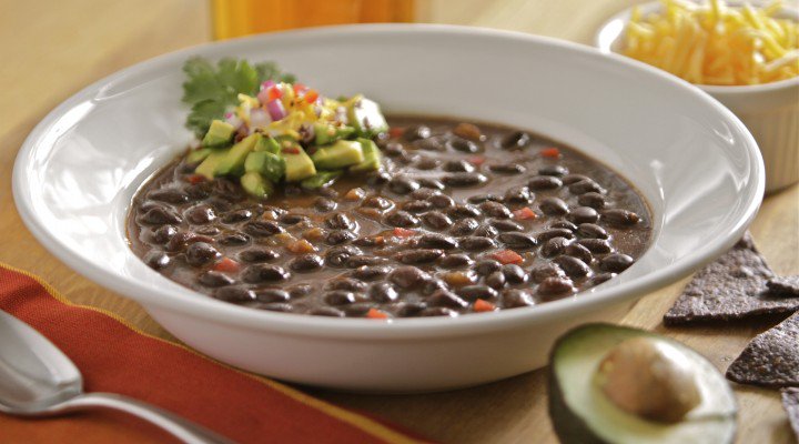 BergHOFF_TFK's tweet photo. Are you a soup lover? Then this #BlackBeanSoup recipe straight from our #BergHOFF #TFK #Cookbook is perfect for you. Make sure you are using your #TFK #Cookware to make this delicious dish!
#cleaneating #waterlesscooking #yum #soup #recipe #coldfront #springbreak https://t.co/FZthhYWZws