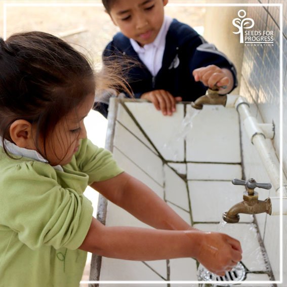 We invest in the physical conditions of the educational centers to
foster the development of pedagogical practice from a holistic
and #student-centered educational focus. #Nicaragua #schools