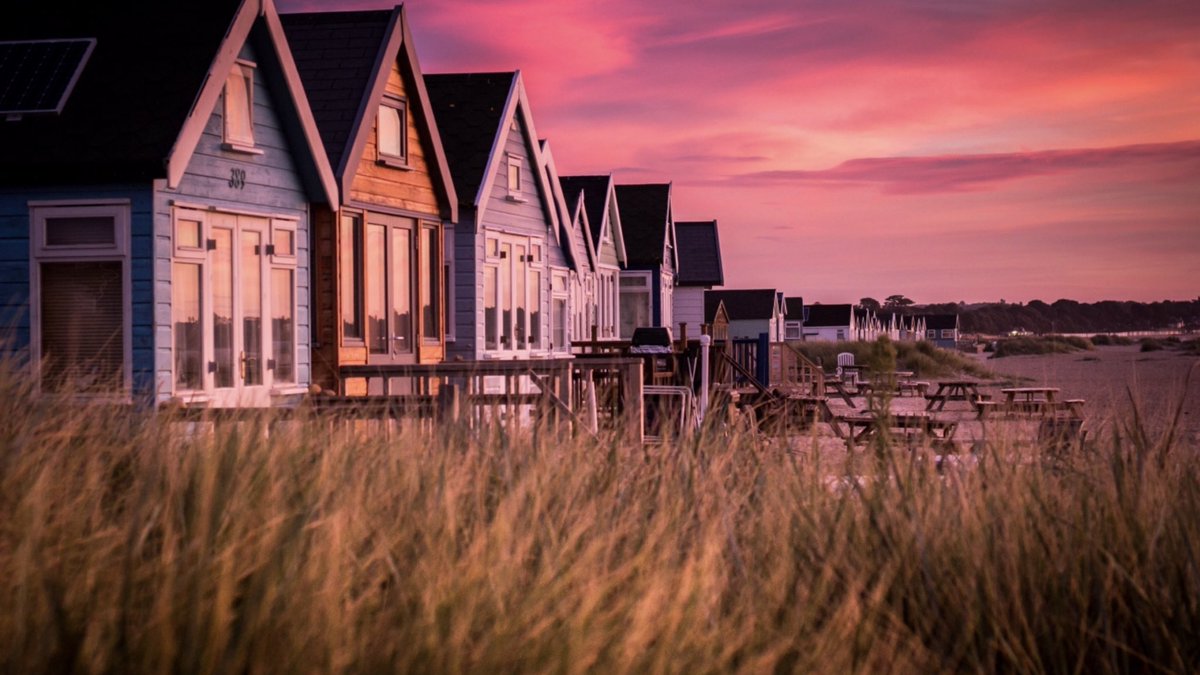 ‘AirbnBeachHuts’? Let's follow up the Council's inspiring thehuts-eastbourne.co.uk with new ideas for #beachhuts - and make them places you can spend a night in. 
#EE #Engineering #Eastbourne #EngineeringEastbourne #YoE #design #sustainabledesign #bnb #stayonthebeach
