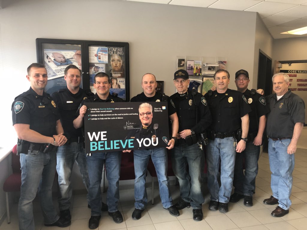 BradleyUPolice's tweet photo. #BUSAAM’s 2nd shift is here and loving Denim Day too! #StartByBelieving https://t.co/bjnSbsenXp