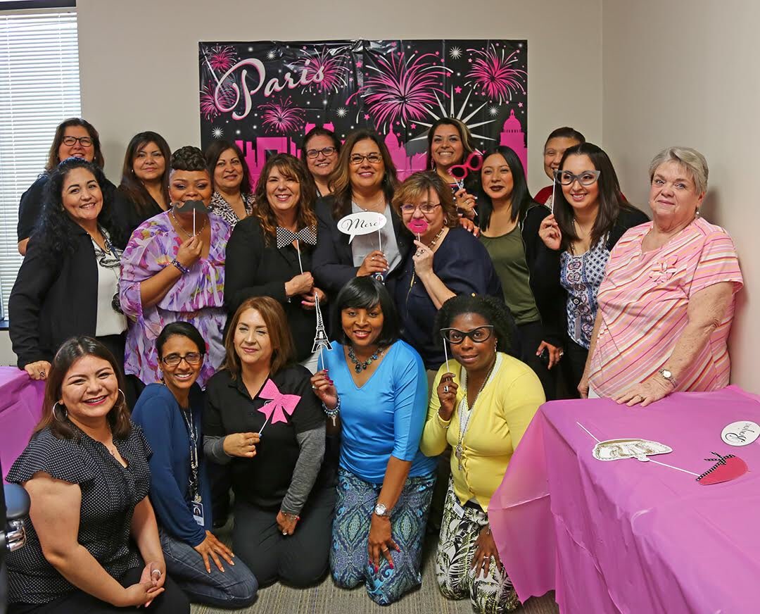 AldineHR's tweet photo. Celebrating our @AldineISD HR paraprofessionals. You make our department shine! #thankyou (photo of Dr. Chapa and our HR paraprofessionals) https://t.co/nZ83Zjtj1o