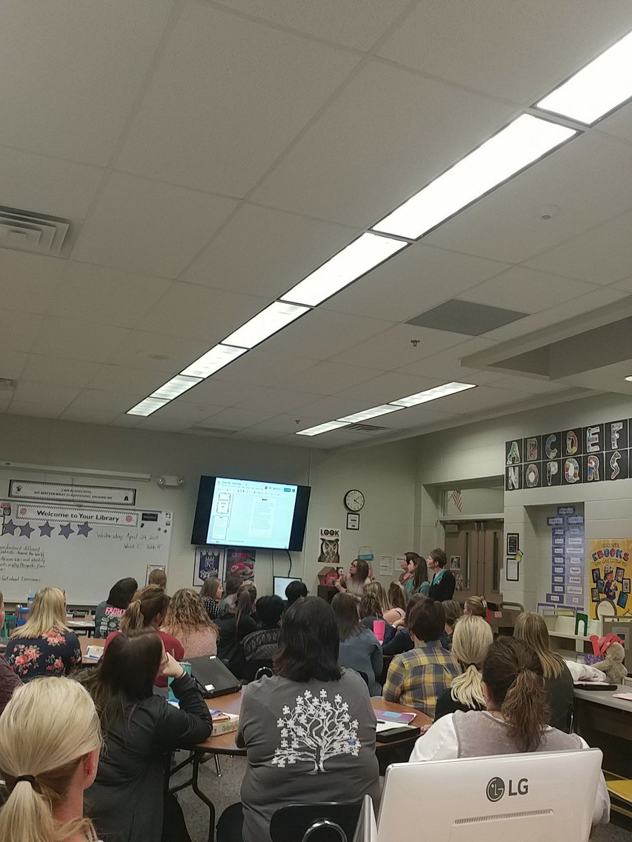 TimBulldogs's tweet photo. Presentation of PBL units #EmporiaProud https://t.co/2narEkUA8S
