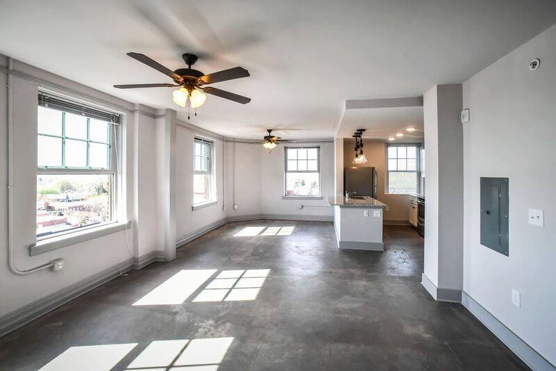 After a year of construction, The View at Hotel Concord is open! Come check out our elegant one- and two-bedroom apartments, just steps away from your favorite local shops and restaurants in downtown Concord.