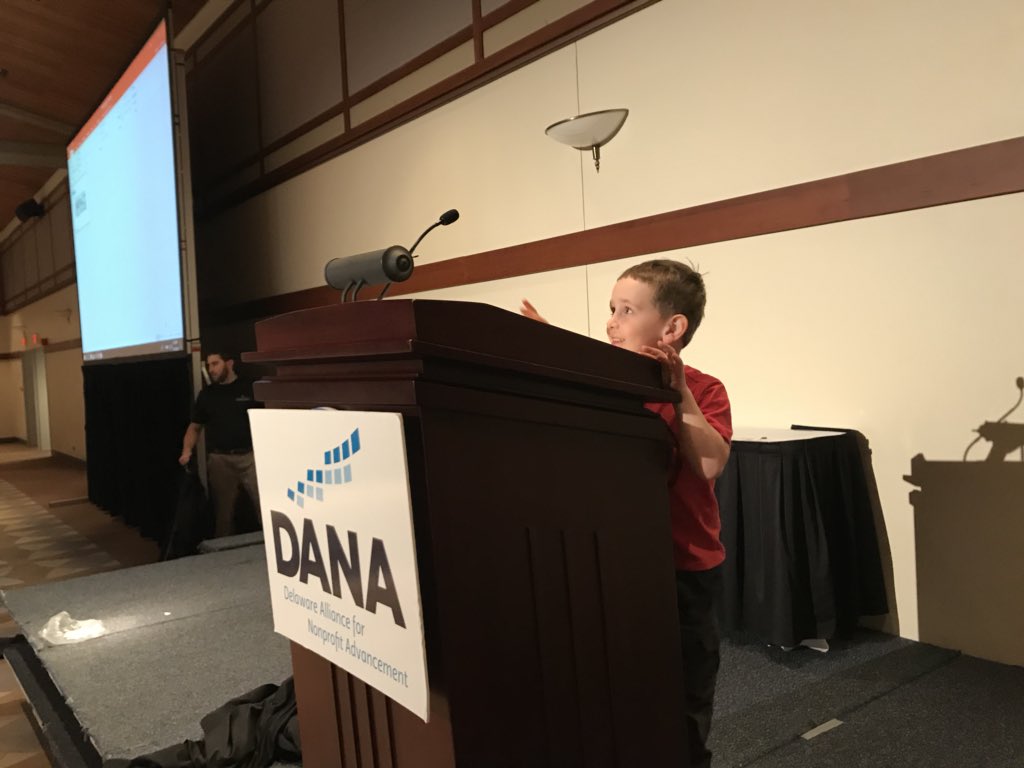 mthopkins126's tweet photo. Final set up for @DE_Nonprofit #2018IMPACTDE Conference underway! #LifeWithSam is in charge of quality control #SupportDENonprofits https://t.co/LuSFuTpzC0