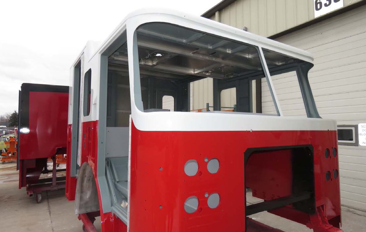 PFDTonySneidar's tweet image. More progress on new @PierceMfg #tillerladder for @PhillyFireDept . Some paint done. Chassis awaiting body work. #PFDLogistics