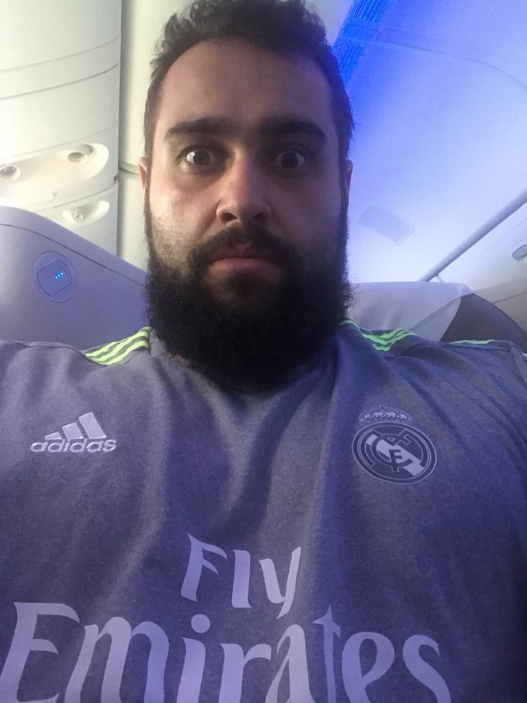 ToBeMiro's tweet photo. Saudi Arabia bound to bury the Undertaker..... softly of course #WWEGRR https://t.co/vrxkzQyvdD