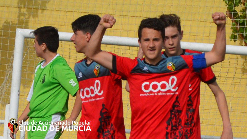 📷🔴⚫️/CDM FOTOS/🔴⚫️📷

Imágenes de la victoria de nuestro cadete frente al Sangonera 
#CanteraCiudad

(2/4)