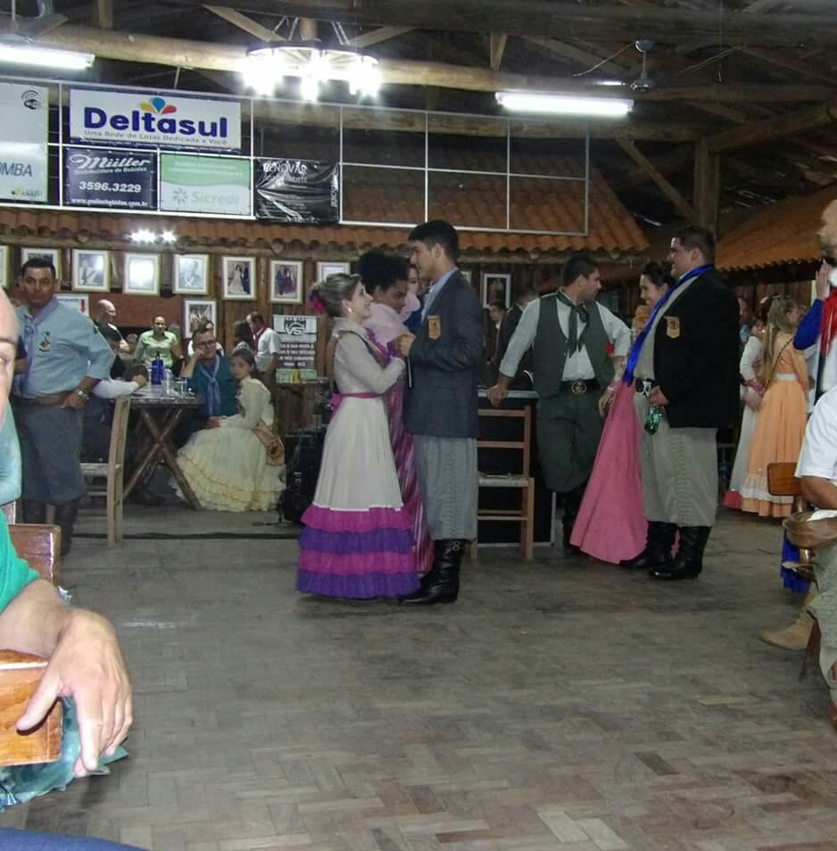 tmarasciulo_'s tweet image. Se existe uma coisa pela qual sou grata, ela é ter podido estar presente de corpo, alma e coração neste momento. 

Um por todos, todos por um! Minha gestão! ❤ #6RT