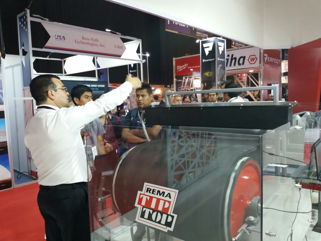 RTMmineria's tweet photo. Rema Tip Top te espera en el  Hall 2 Stand 2B70  para que veas  su Transportador a Escala, con sistema de Monitoreo instalado #Expomin #Mineria #Chile #RemaTipTop #RTM https://t.co/R8Pl4A0dwj