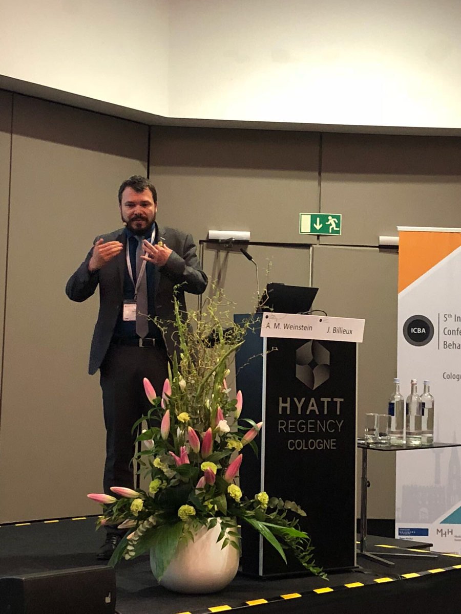 JoelBillieux's tweet photo. The #icba2018 Pro/Con debate on behavioral Addiction / pathologization VS Aviv Weinstein and chaired by Karl Mann was a great experience ! Thx to the organizers for having made this possible. @uni_lu @LuxINSIDE https://t.co/XhZLPFUZMK